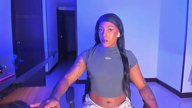 AmberRaus online show from 02-20-25, 11:43