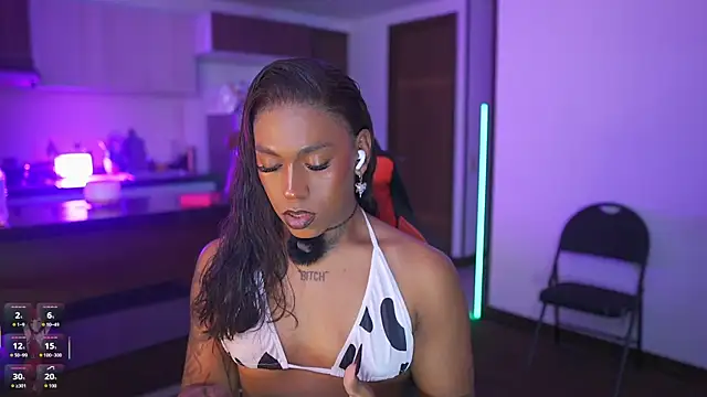 AmberRaus online show from 10-02-25, 04:08