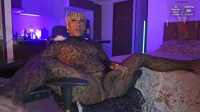 AmberRaus online show from 11-04-25, 01:48