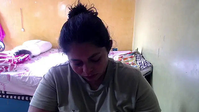 Snapshot of yulieth_bbw chatting on 06-27-26, 12:44 yulieth bbw online show from 06-27-26, 12:44