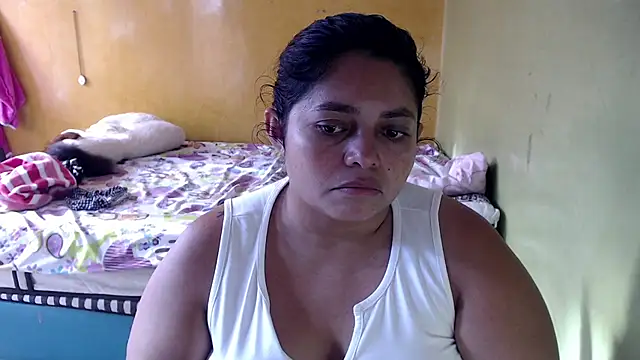 Snapshot of yulieth_bbw chatting on 07-01-26, 12:18 yulieth bbw online show from 07-01-26, 12:18