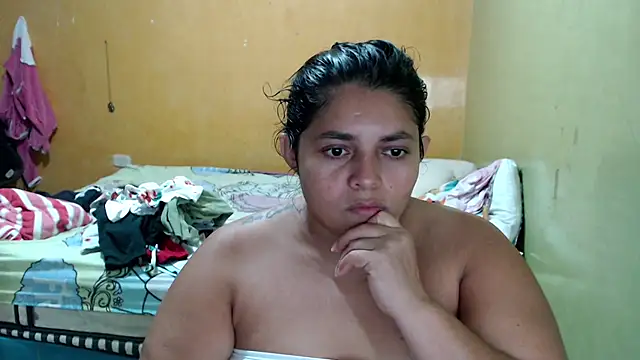 Snapshot of yulieth_bbw chatting on 07-09-26, 01:09 yulieth bbw online show from 07-09-26, 01:09