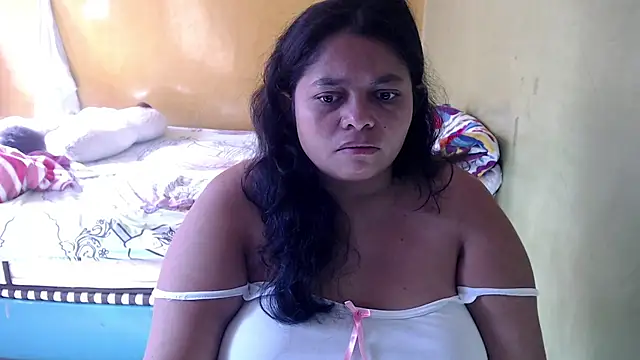 Snapshot of yulieth_bbw chatting on 07-18-26, 01:15 yulieth bbw online show from 07-18-26, 01:15