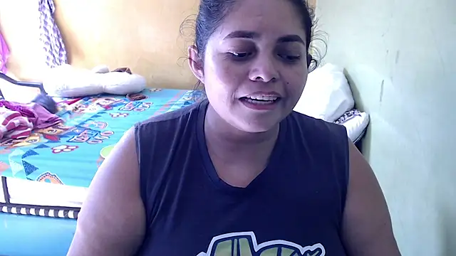 Snapshot of yulieth_bbw chatting on 07-24-26, 02:15 yulieth bbw online show from 07-24-26, 02:15