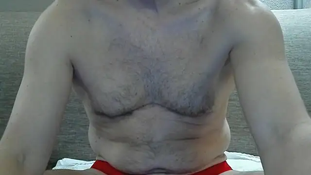 Snapshot of slickshavedballs chatting on 03-10-25, 12:18 slickshavedballs online show from 03-10-25, 12:18