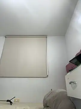 Snapshot of lau_ass_goddess chatting on 10-03-25, 02:41 lau ass goddess online show from 10-03-25, 02:41