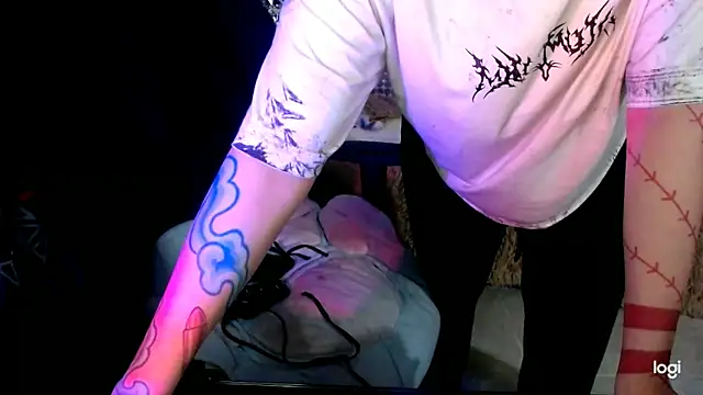 JINX 26 online show from 11-20-25, 02:56