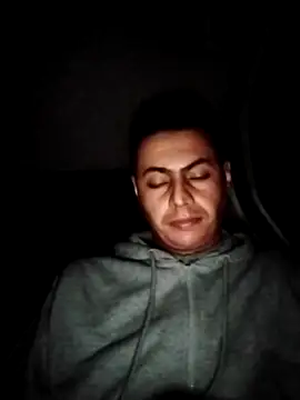 Snapshot of Iml22m chatting on 11-17-25, 11:32 Iml22m online show from 11-17-25, 11:32