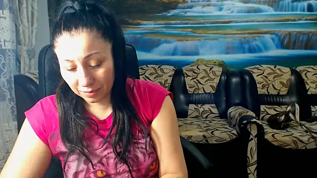 MoistMady online show from 03-01-25, 03:38