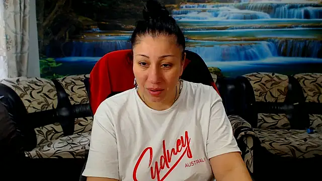 MoistMady online show from 03-31-26, 05:30