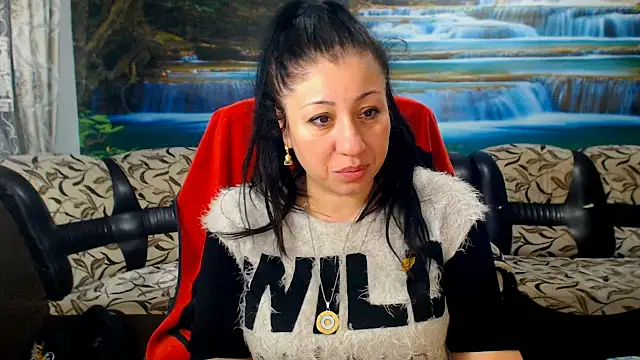 MoistMady online show from 04-03-26, 03:37