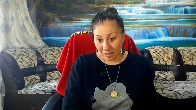 Snapshot of MoistMady chatting on 06-03-26, 08:17 MoistMady online show from 06-03-26, 08:17