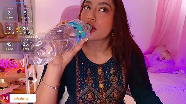 Snapshot of ashalisha chatting on 10-17-25, 04:09 ashalisha online show from 10-17-25, 04:09