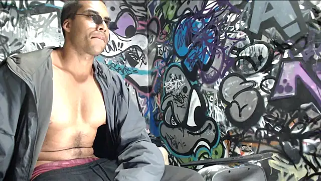 Justin Frank online show from 12-30-24, 04:19