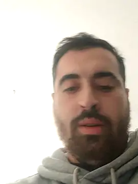 Snapshot of Antonio123499 chatting on 12-18-25, 12:06 Antonio123499 online show from 12-18-25, 12:06