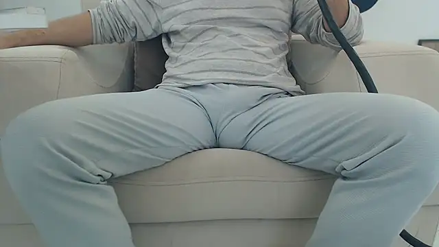 masterxmonster online show from 12-15-25, 10:52