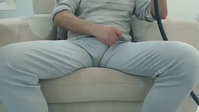 Snapshot of masterxmonster chatting on 03-03-26, 02:07 masterxmonster online show from 03-03-26, 02:07