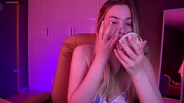 elinanortas online show from 09-12-25, 01:17