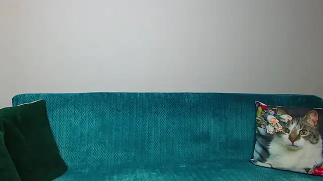 SaraDaisy online show from 11-27-25, 06:43