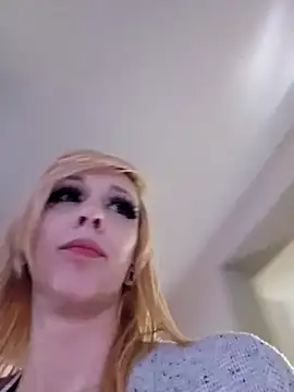 AmethystFoxx online show from 02-27-25, 07:15