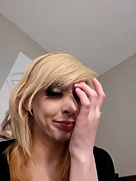 AmethystFoxx online show from 03-14-25, 03:25