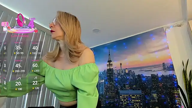 Snapshot of ashleymilf_1 chatting on 03-17-25, 07:15 ashleymilf 1 online show from 03-17-25, 07:15