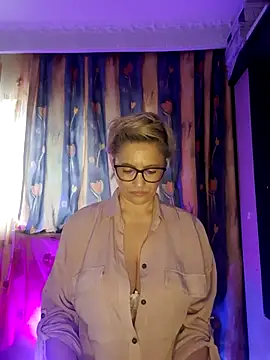 BellaBellaHot online show from 02-07-26, 09:02