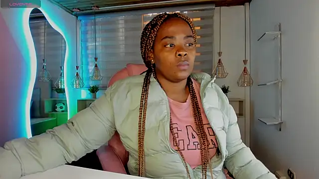 Snapshot of aleja17_xxx chatting on 09-19-25, 07:58 aleja17 xxx online show from 09-19-25, 07:58