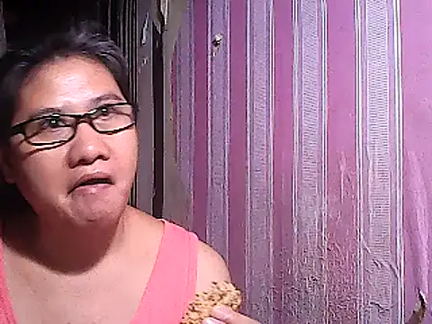 sweetsosie18 online show from 03-03-25, 08:16