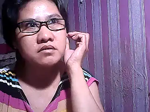 sweetsosie18 online show from 03-05-25, 06:33