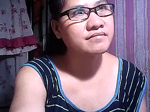 sweetsosie18 online show from 03-10-25, 10:13