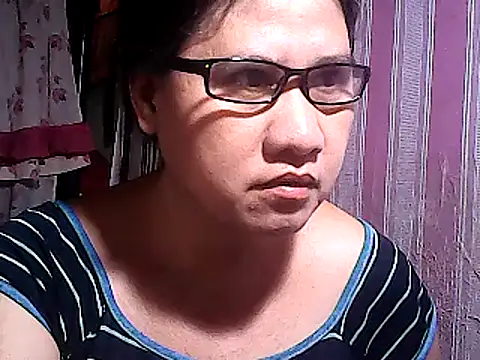 sweetsosie18 online show from 03-11-25, 07:58