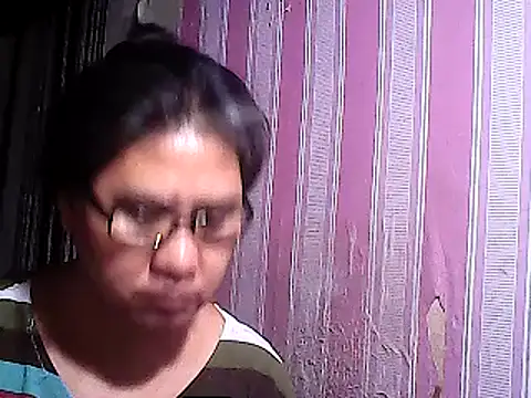 sweetsosie18 online show from 03-19-25, 08:22