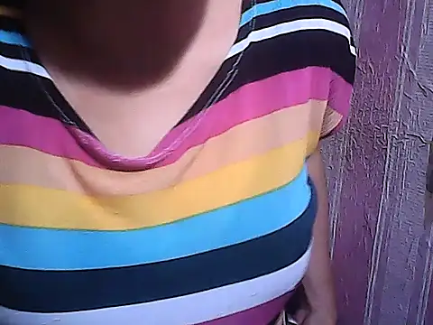 sweetsosie18 online show from 09-17-25, 06:15