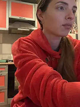 Snapshot of SeducingYoghourt chatting on 12-19-24, 02:24 SeducingYoghourt online show from 12-19-24, 02:24