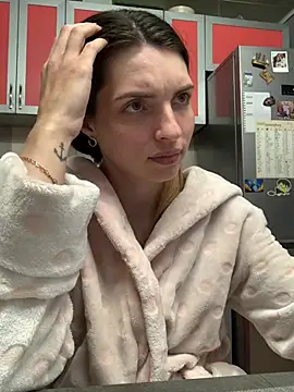 Snapshot of SeducingYoghourt chatting on 03-02-25, 04:21 SeducingYoghourt online show from 03-02-25, 04:21