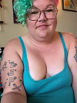 Snapshot of PotOfGreer chatting on 09-16-25, 07:26 PotOfGreer online show from 09-16-25, 07:26