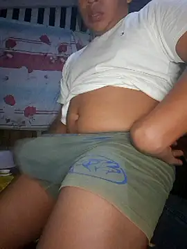 Efrain2090 online show from 03-01-25, 07:19