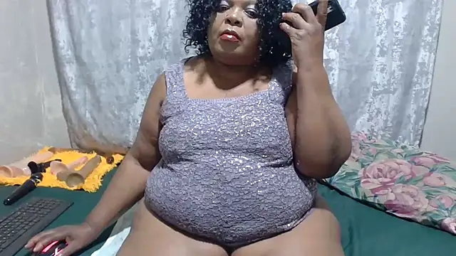 MatureBootyBabe4Uxx online show from 06-14-26, 03:08