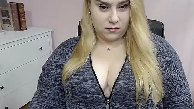 XgloryHAILEY online show from 01-28-25, 10:01