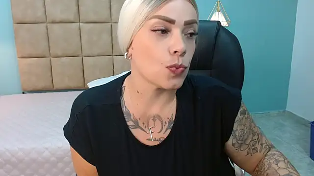 natalygolden69 online show from 03-08-25, 12:52