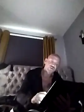 Verynaughtyx online show from 11-23-25, 10:37