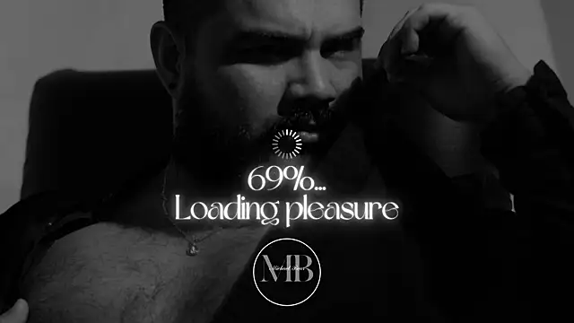 MichaelBear  online show from 11-05-25, 01:22