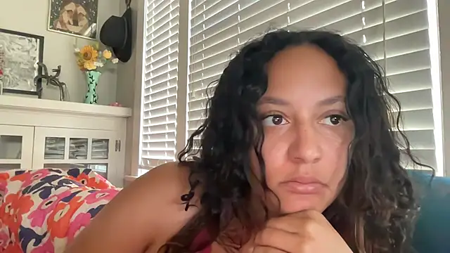 dreamyriri online show from 05-06-26, 05:18