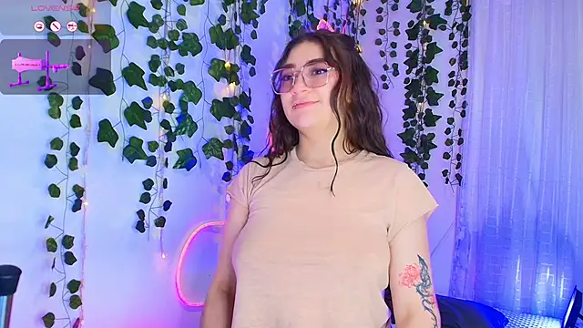 Samii Evans online show from 11-28-25, 07:33