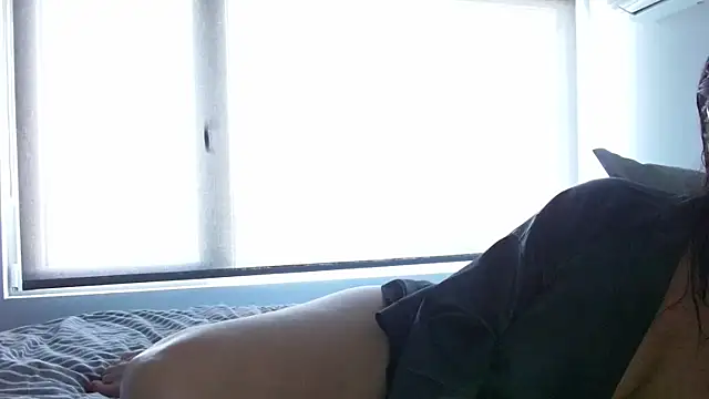 Linda1975 online show from 06-20-26, 06:27