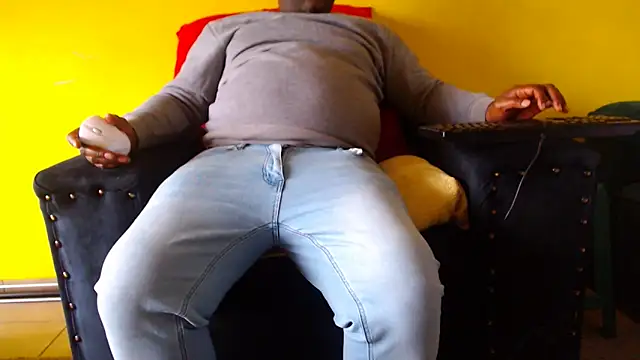 zuluboyxx online show from 02-15-26, 06:21