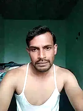 Snapshot of wasaa083 chatting on 03-01-25, 01:53 wasaa083 online show from 03-01-25, 01:53