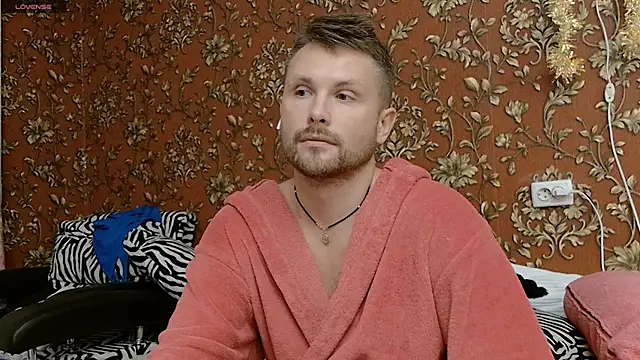 MartinBrandon online show from 10-12-25, 07:24