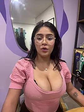 Juliana News online show from 03-06-25, 01:05